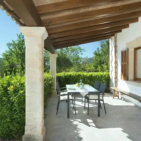 Feriehus Valero - Beautiful Spacious Close To Town *