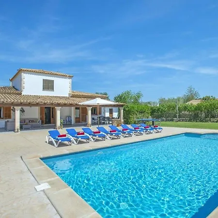 Feriehus Valero - Beautiful Spacious Close To Town